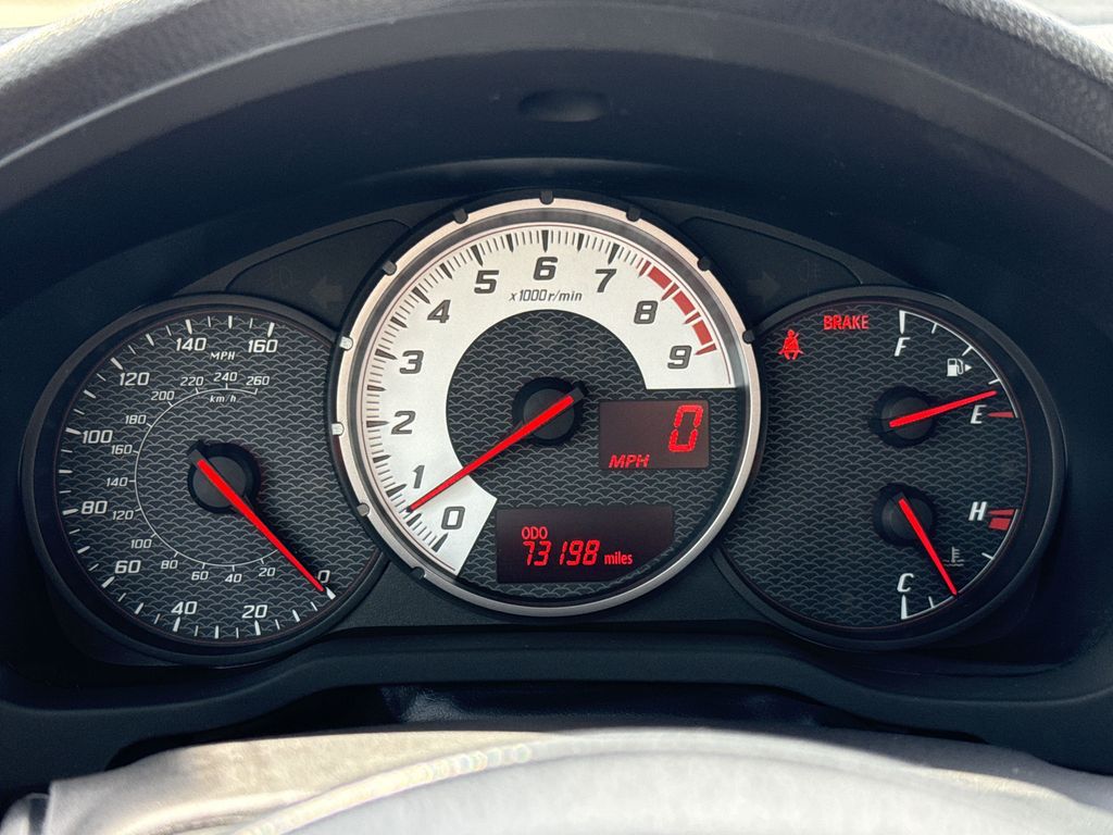 Vehicle image 21 of 31