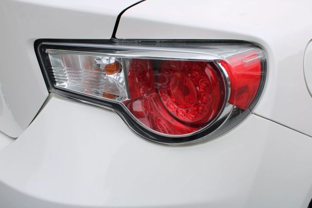 2016 Scion FR-S Release Series 2.0 Image 26 of 29