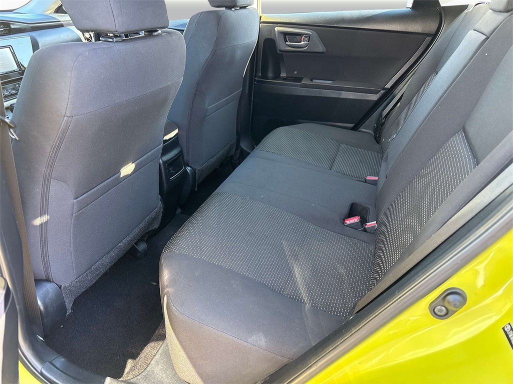 Vehicle image 7 of 30