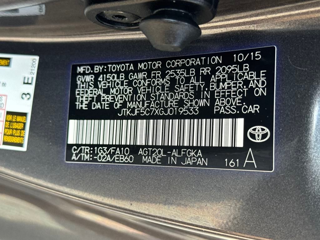 Vehicle image 40 of 45