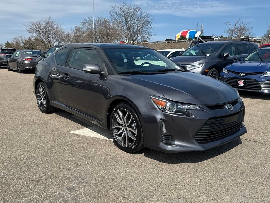 Vehicle image 6 of 45