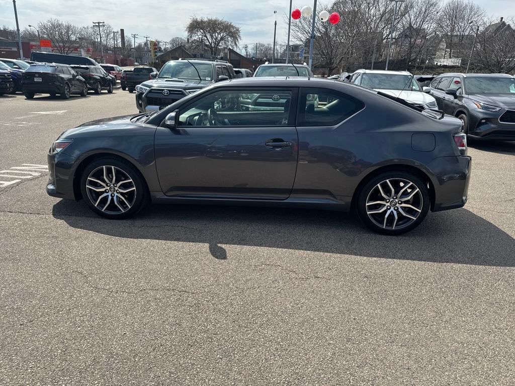 Vehicle image 2 of 45
