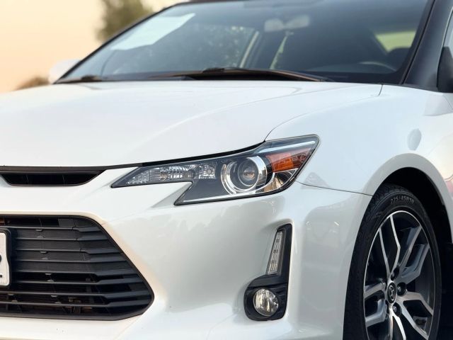 2016 Scion tC Release Series 10.0 Image 26 of 27