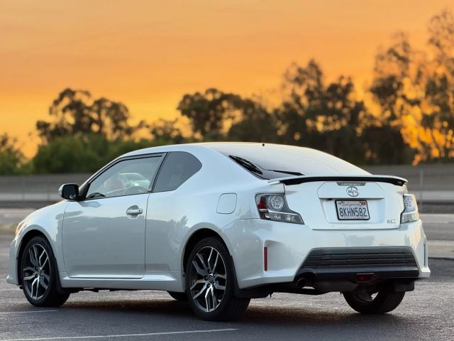 2016 Scion tC Release Series 10.0 Image 9 of 27