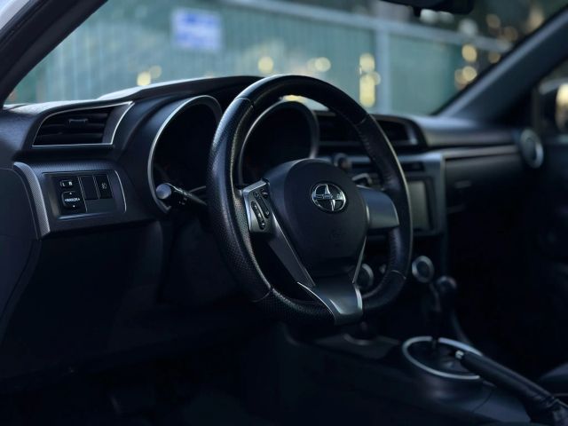 2016 Scion tC Release Series 10.0 Image 20 of 27