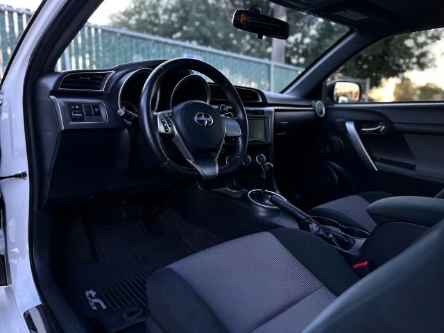 2016 Scion tC Release Series 10.0 Image 19 of 27