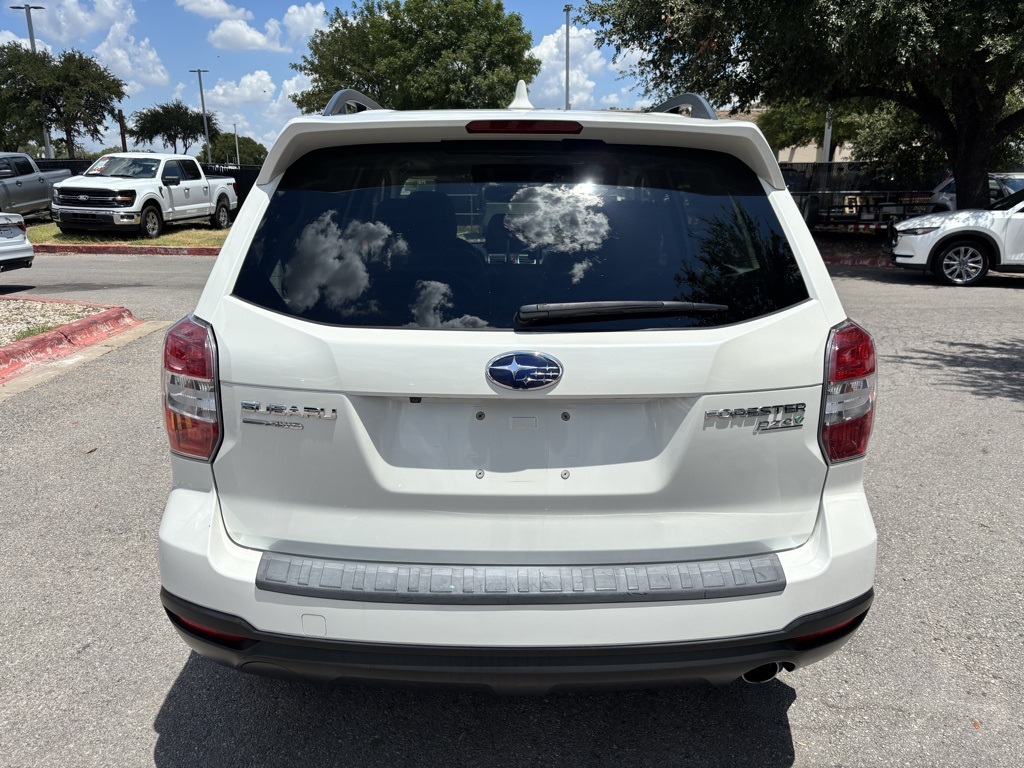 2016 Subaru Forester 2.5i Limited Image 6 of 38