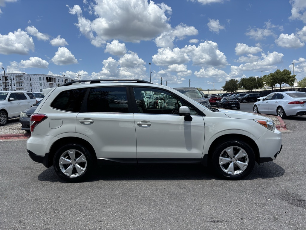 2016 Subaru Forester 2.5i Limited Image 4 of 38