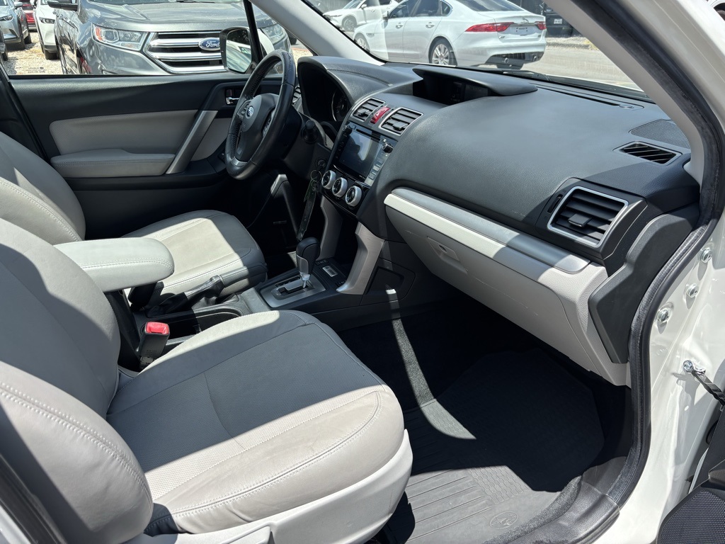 2016 Subaru Forester 2.5i Limited Image 36 of 38