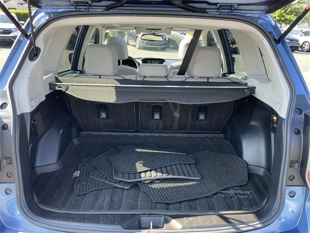 Vehicle image 8 of 39
