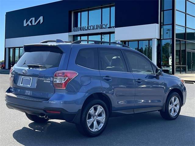 Vehicle image 4 of 39