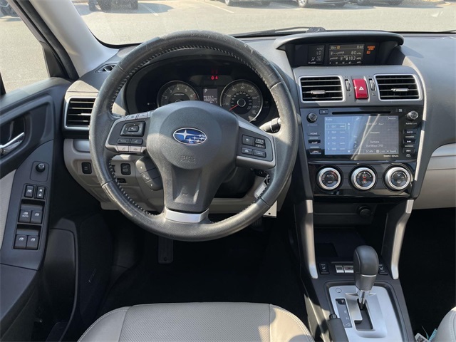 Vehicle image 16 of 39