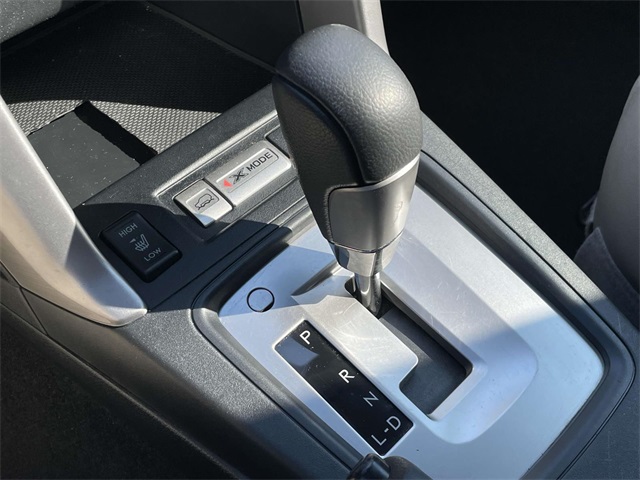 Vehicle image 21 of 39