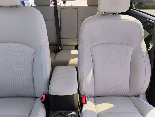 Vehicle image 6 of 8
