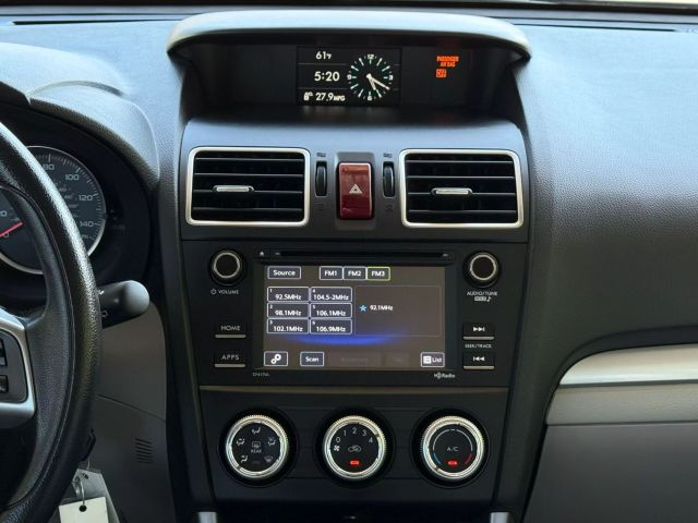 2016 Subaru Forester 2.5i Image 28 of 45