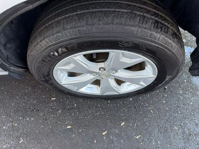 2016 Subaru Forester 2.5i Image 39 of 45