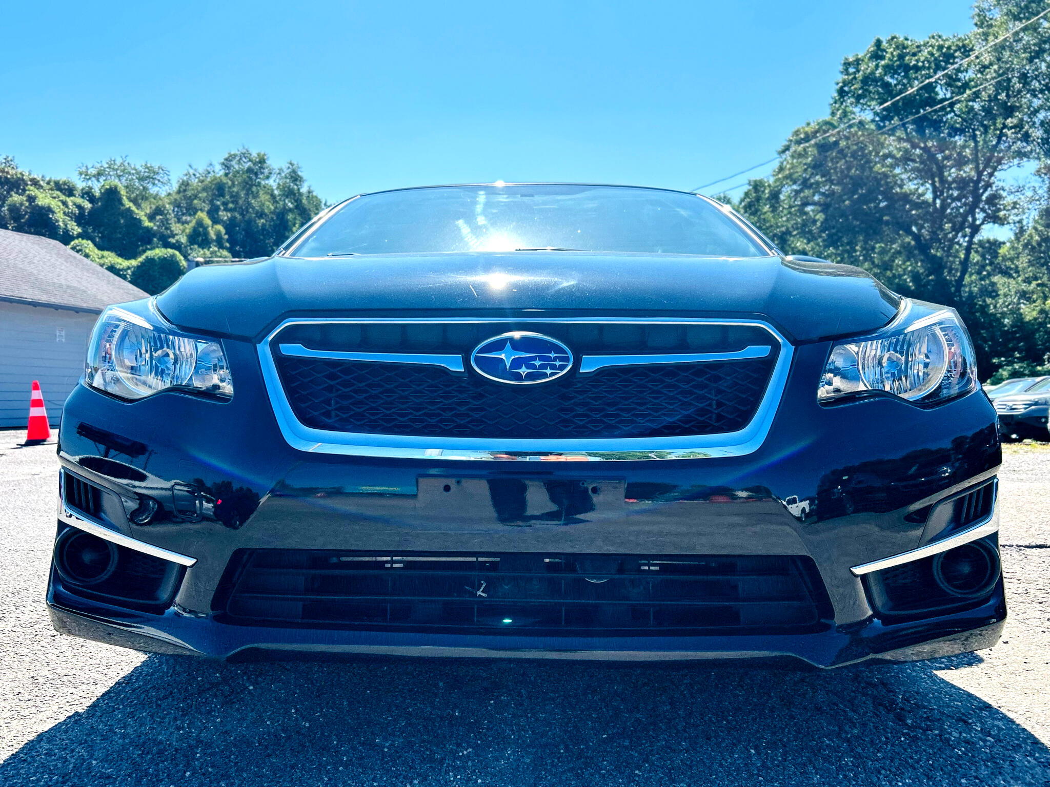 2016 Subaru Impreza 2.0i Image 5 of 50