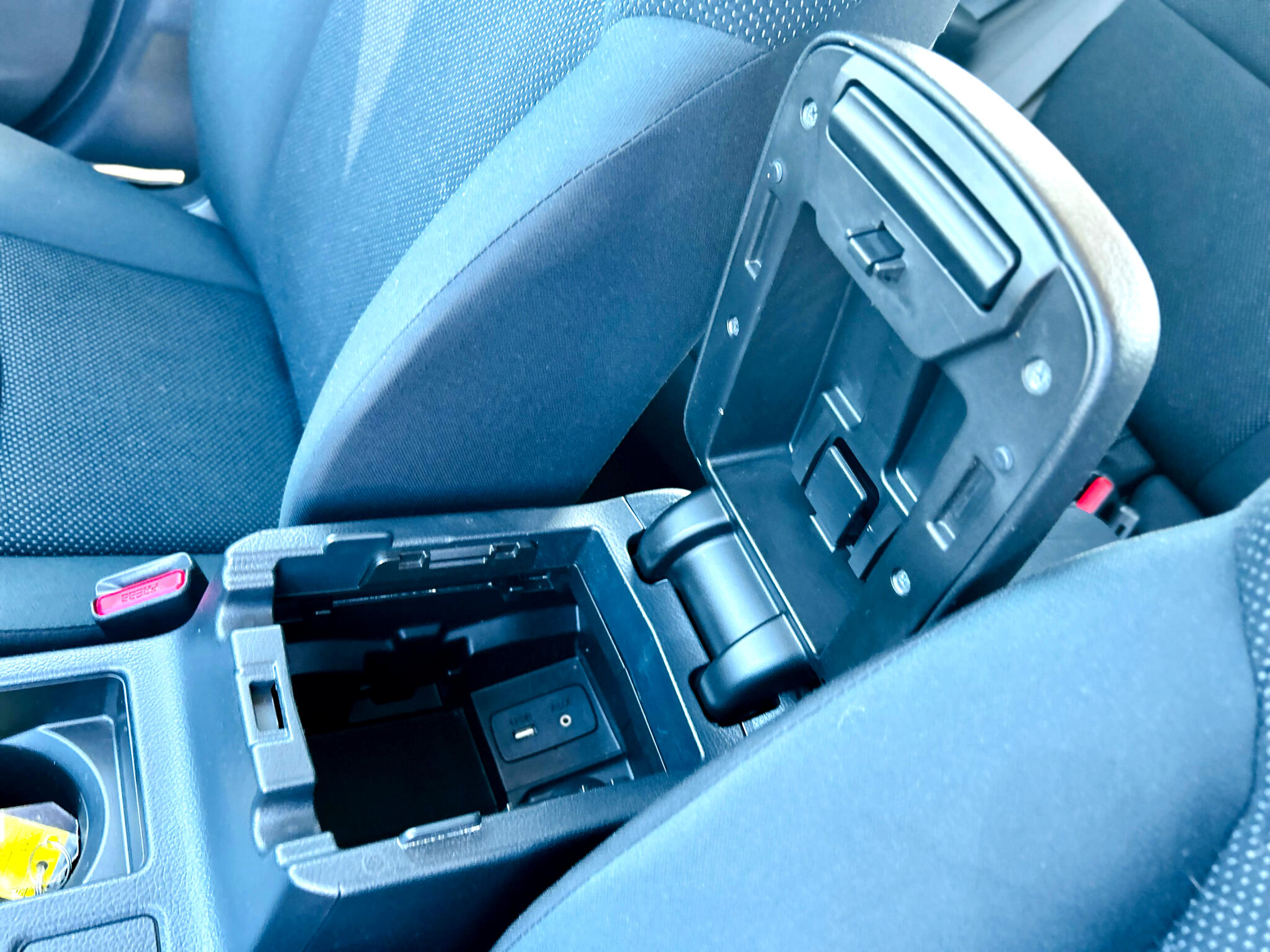 2016 Subaru Impreza 2.0i Image 36 of 50