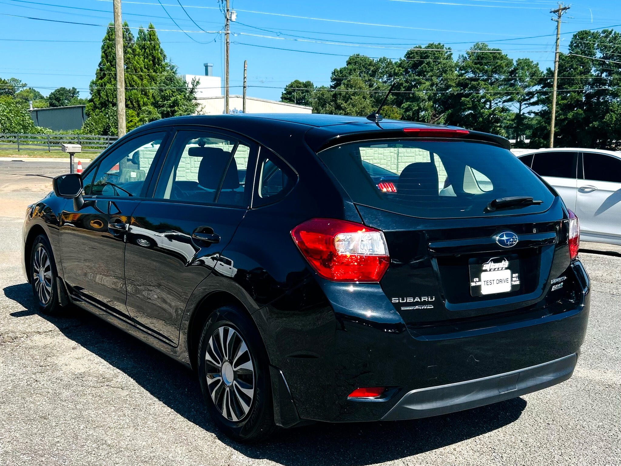 2016 Subaru Impreza 2.0i Image 10 of 50