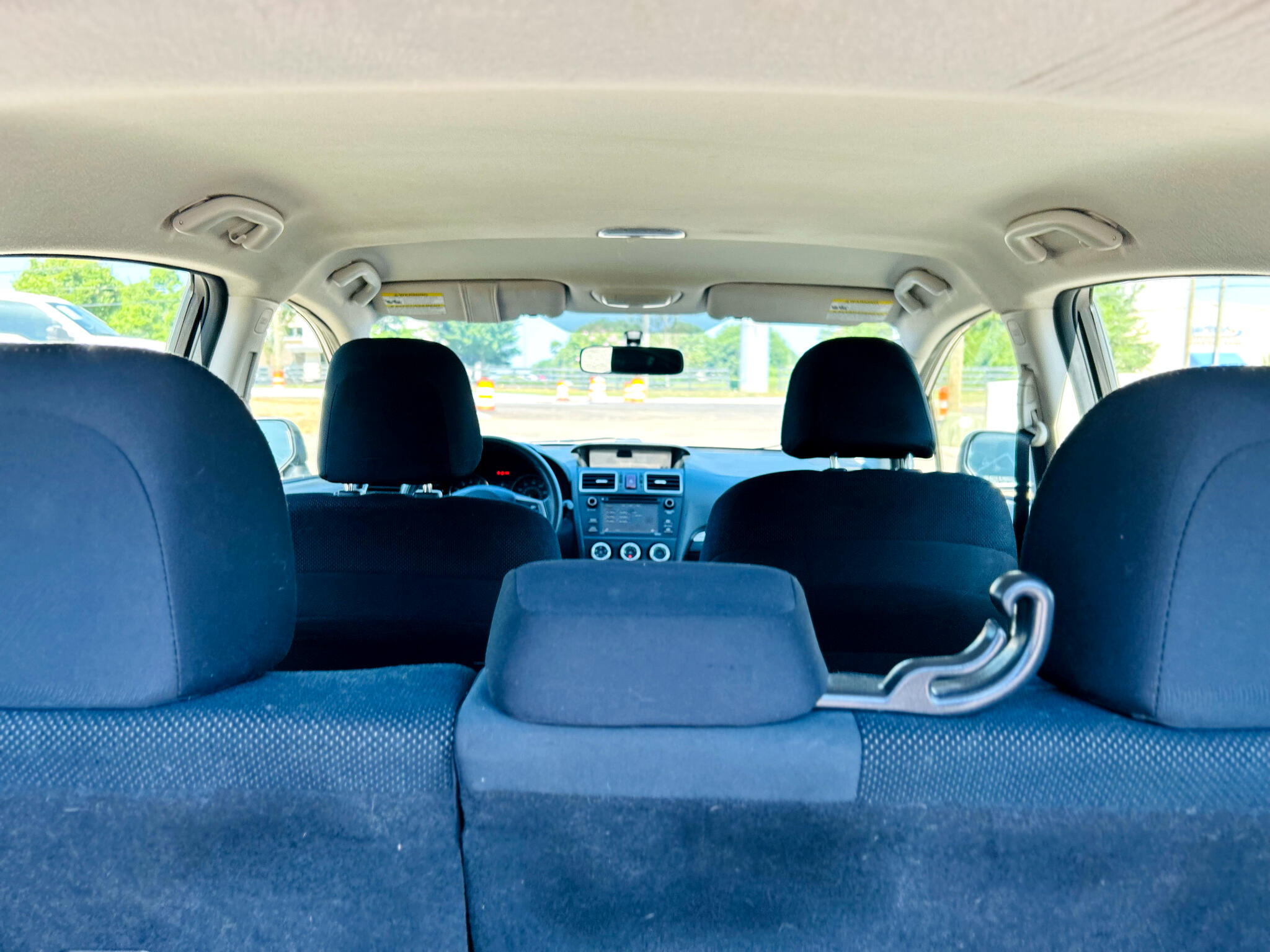2016 Subaru Impreza 2.0i Image 25 of 50