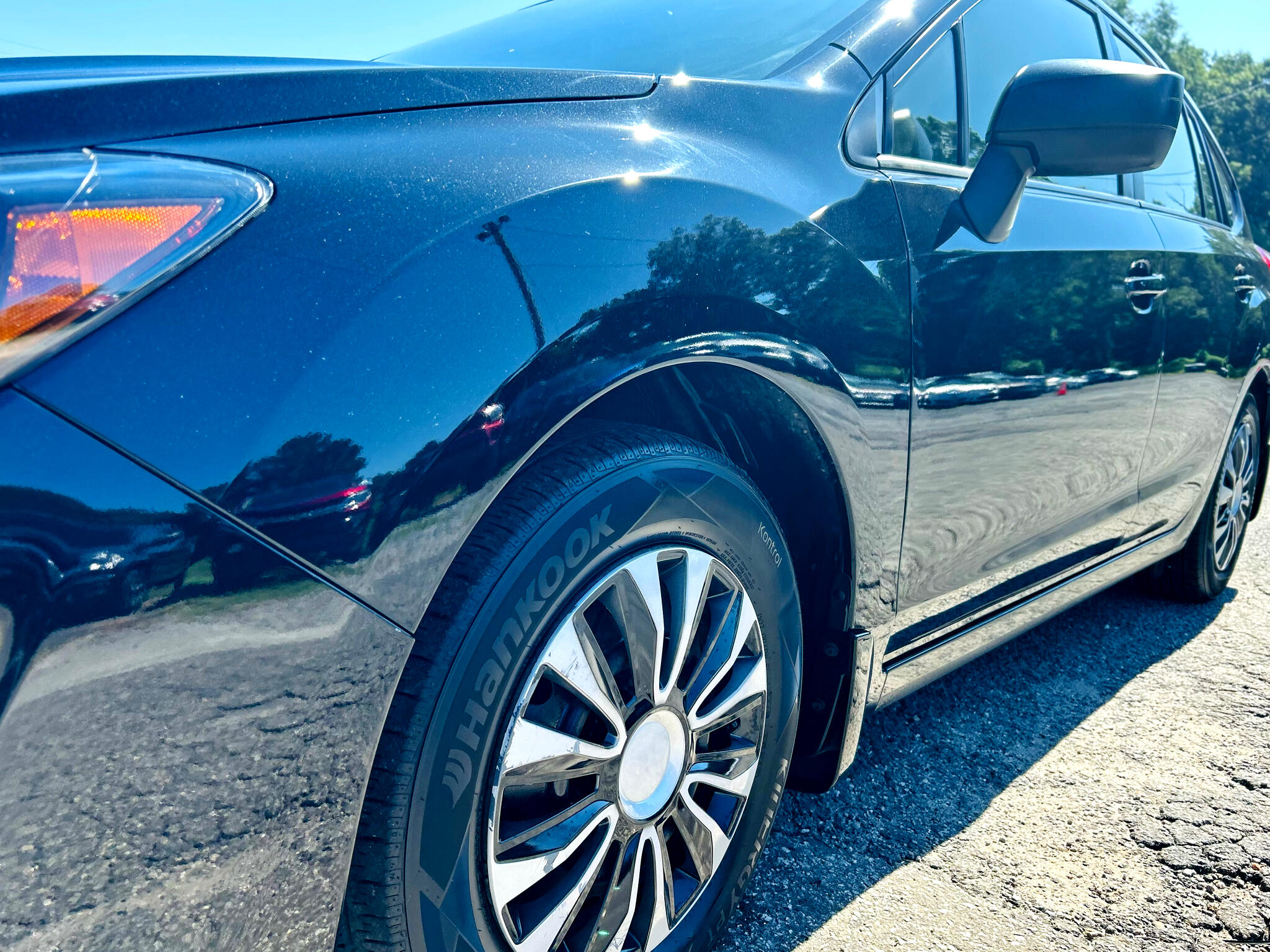 2016 Subaru Impreza 2.0i Image 12 of 50