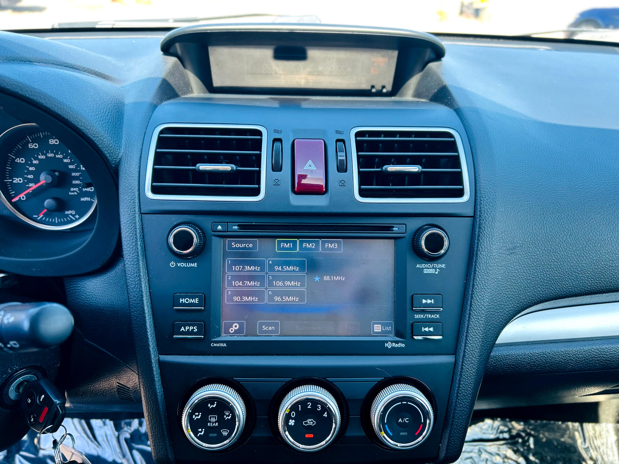 2016 Subaru Impreza 2.0i Image 29 of 50