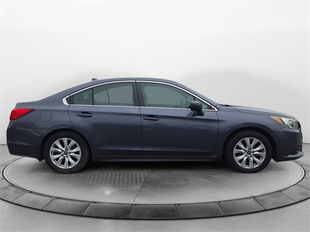 2016 Subaru Legacy 2.5i Premium Image 4 of 10