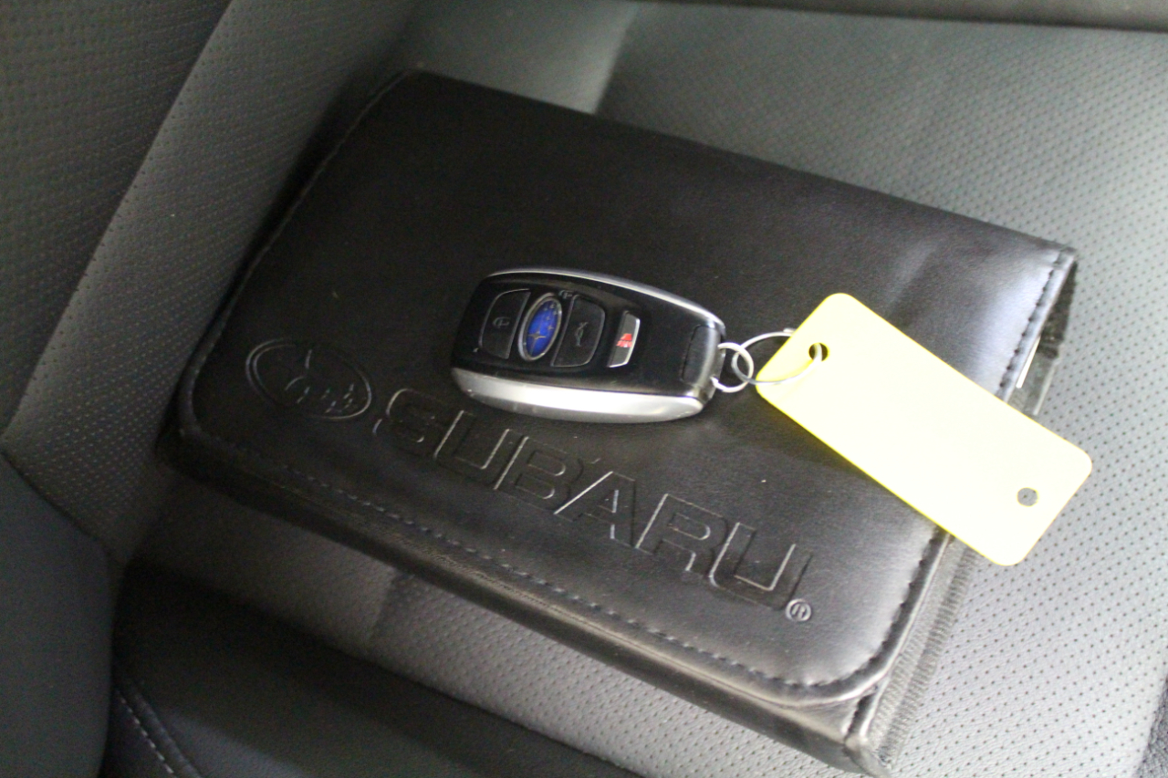 2016 Subaru Legacy 2.5i Limited Image 27 of 40