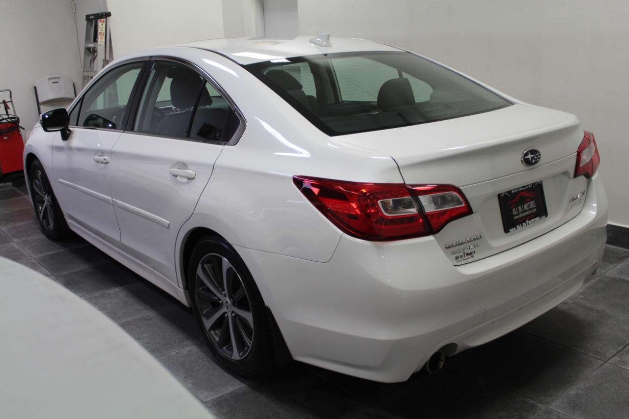 2016 Subaru Legacy 2.5i Limited Image 6 of 40