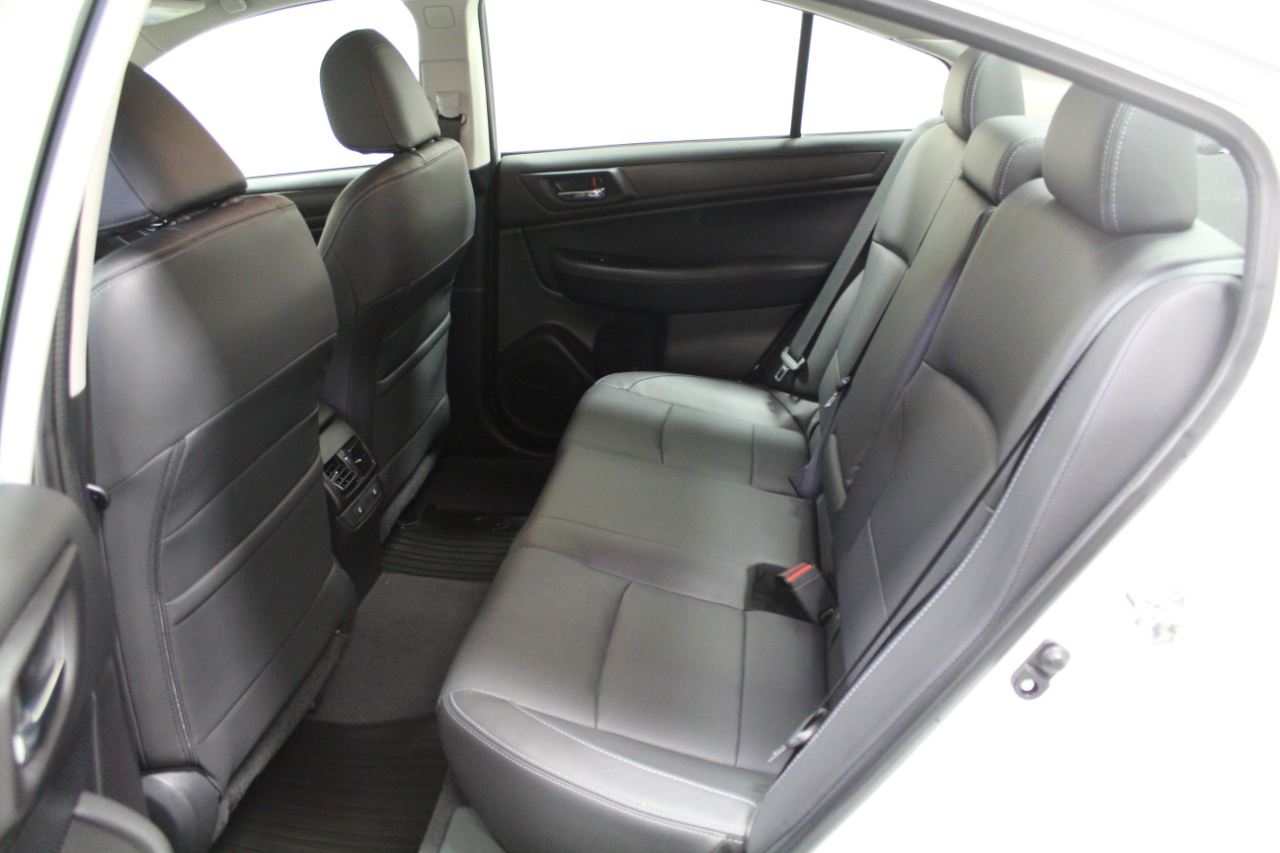 2016 Subaru Legacy 2.5i Limited Image 24 of 40