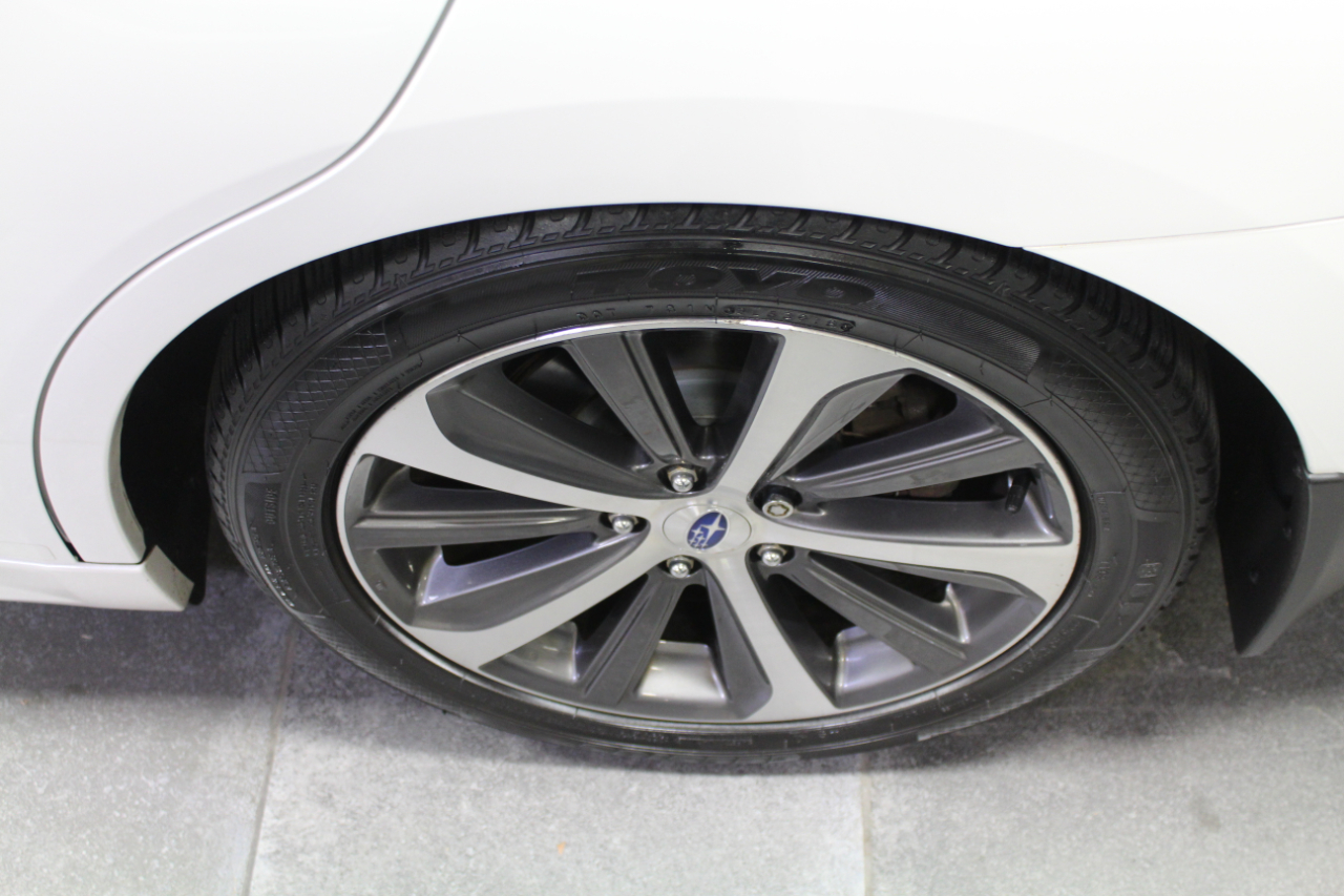 2016 Subaru Legacy 2.5i Limited Image 35 of 40