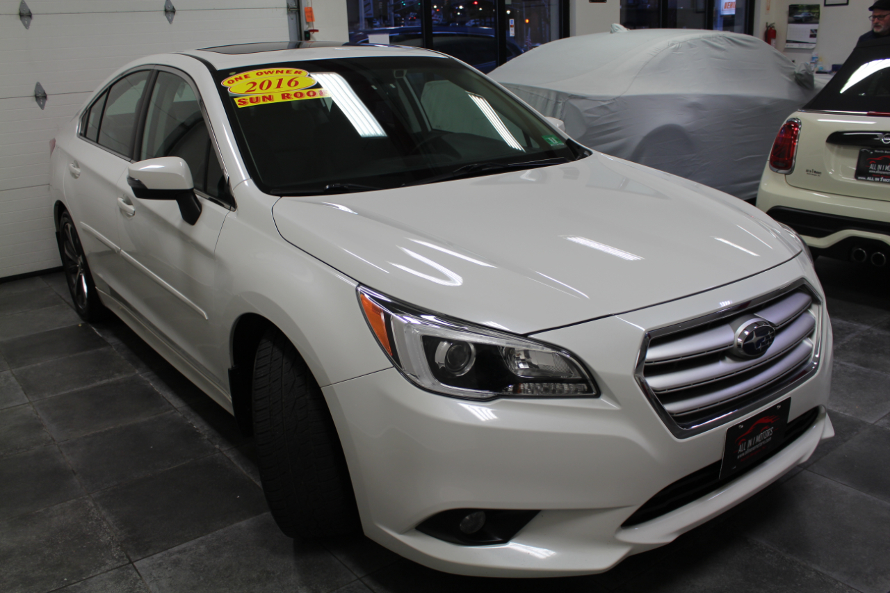 2016 Subaru Legacy 2.5i Limited Image 3 of 40