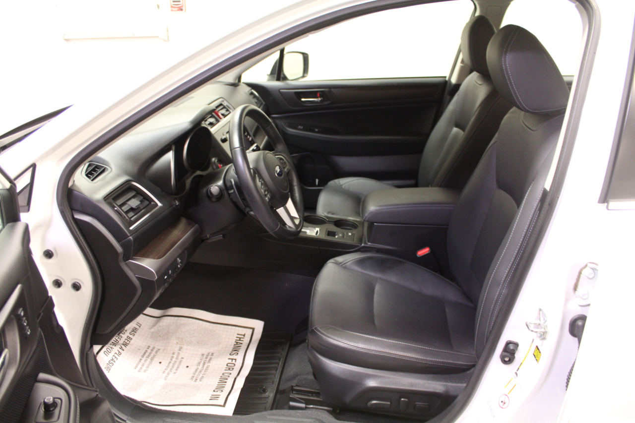 2016 Subaru Legacy 2.5i Limited Image 21 of 40