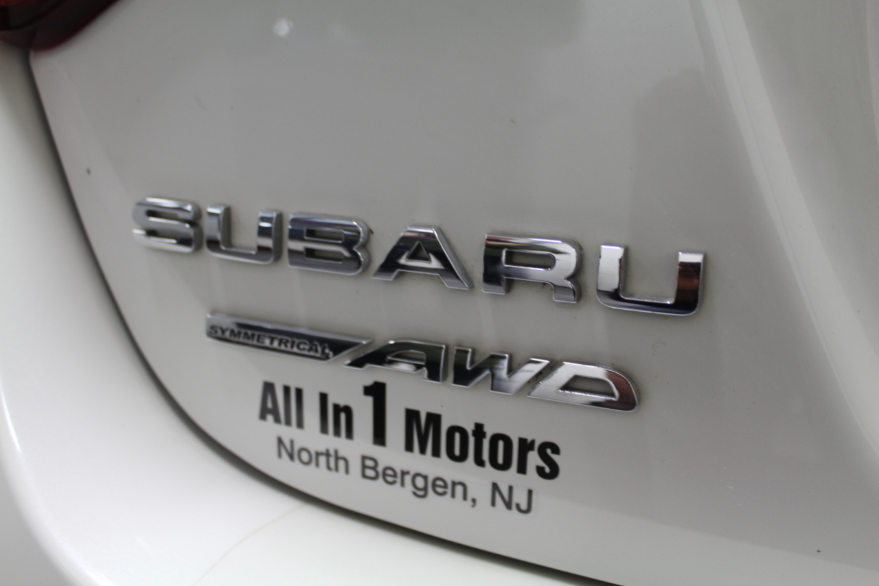 2016 Subaru Legacy 2.5i Limited Image 33 of 40