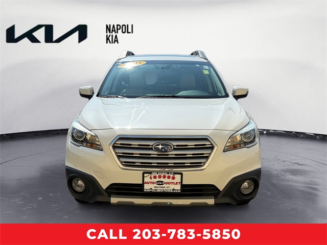 2016 Subaru Outback 2.5i Limited Image 2 of 27