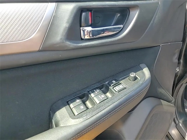 2016 Subaru Outback 2.5i Premium Image 26 of 30