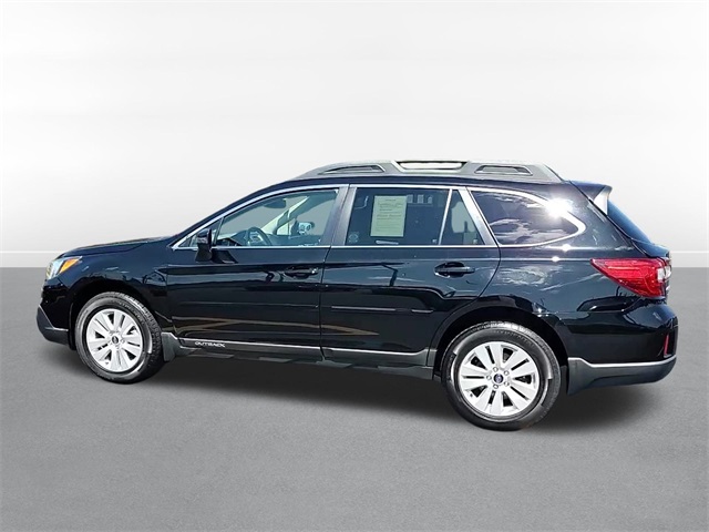 2016 Subaru Outback 2.5i Premium Image 6 of 30