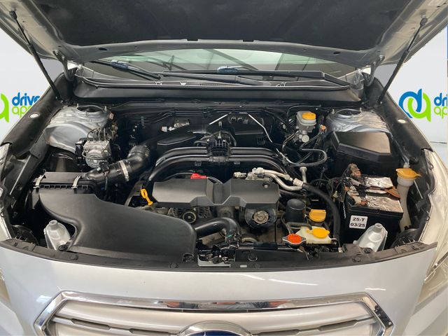 2016 Subaru Outback 2.5i Premium Image 10 of 30
