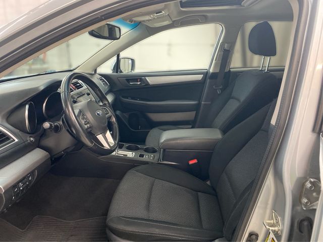 2016 Subaru Outback 2.5i Premium Image 19 of 30