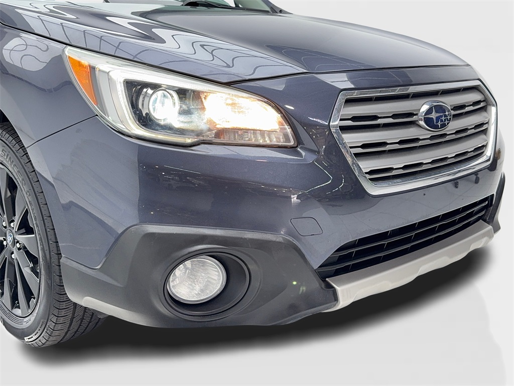 2016 Subaru Outback 3.6R Limited Image 4 of 59