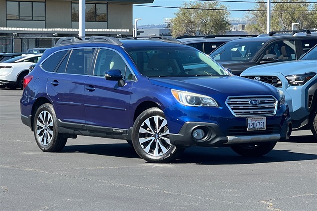 2016 Subaru Outback 3.6R Limited Image 4 of 33