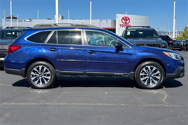 2016 Subaru Outback 3.6R Limited Image 6 of 33