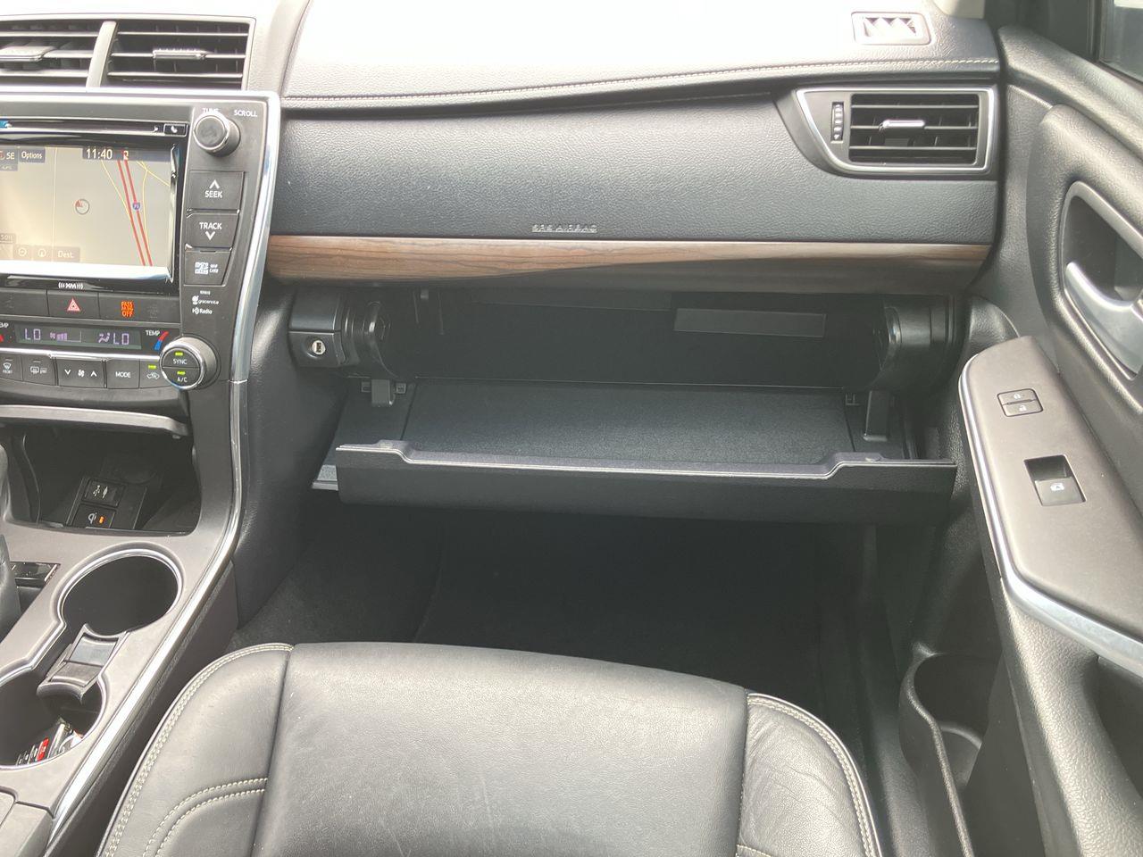 Vehicle image 16 of 33