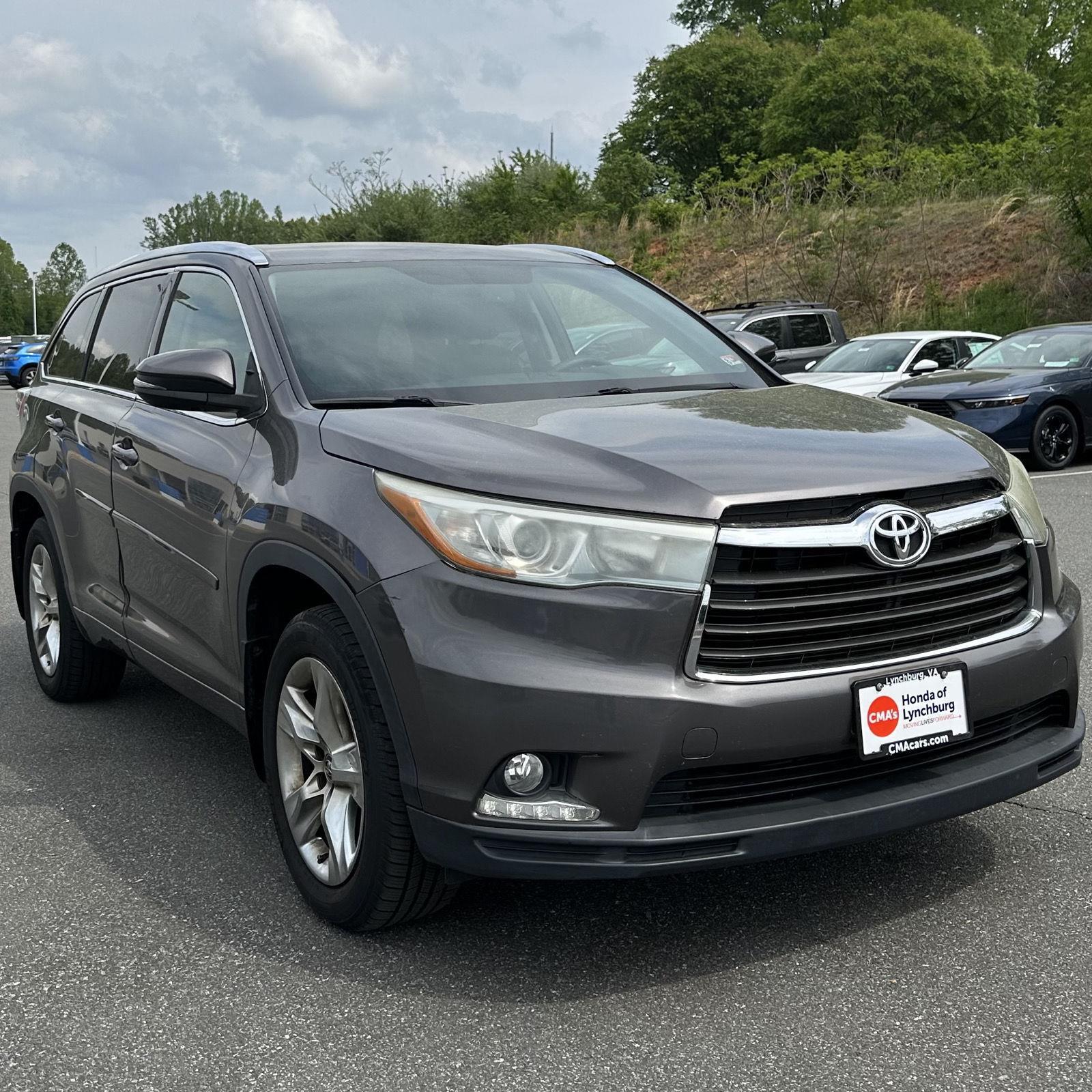 Vehicle image 5 of 28