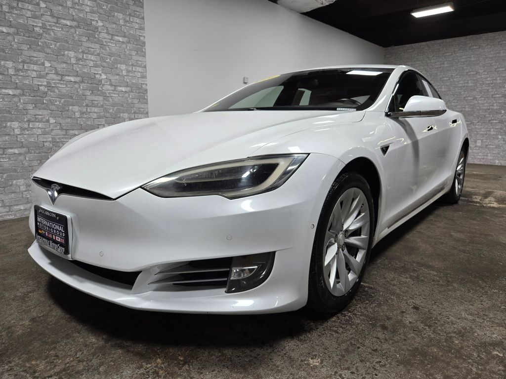 2016 Tesla Model S 75 Image 1 of 61