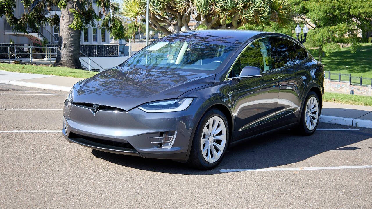 Vehicle image 1 of 36