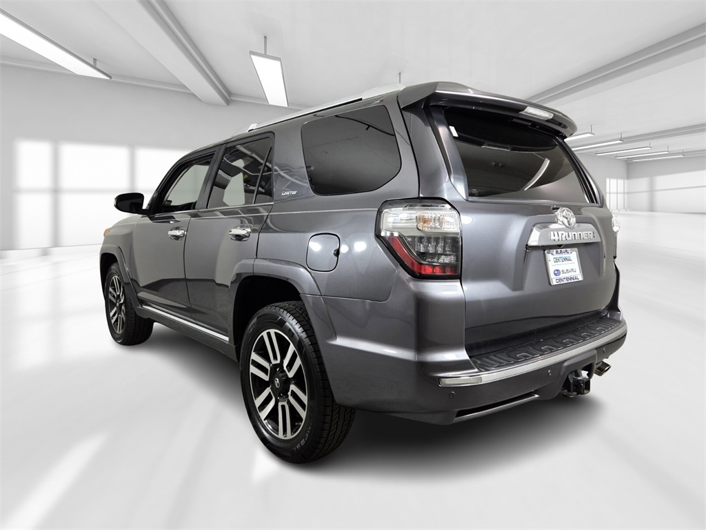 Vehicle image 5 of 30