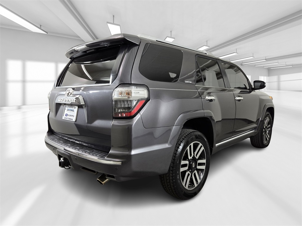 Vehicle image 4 of 30
