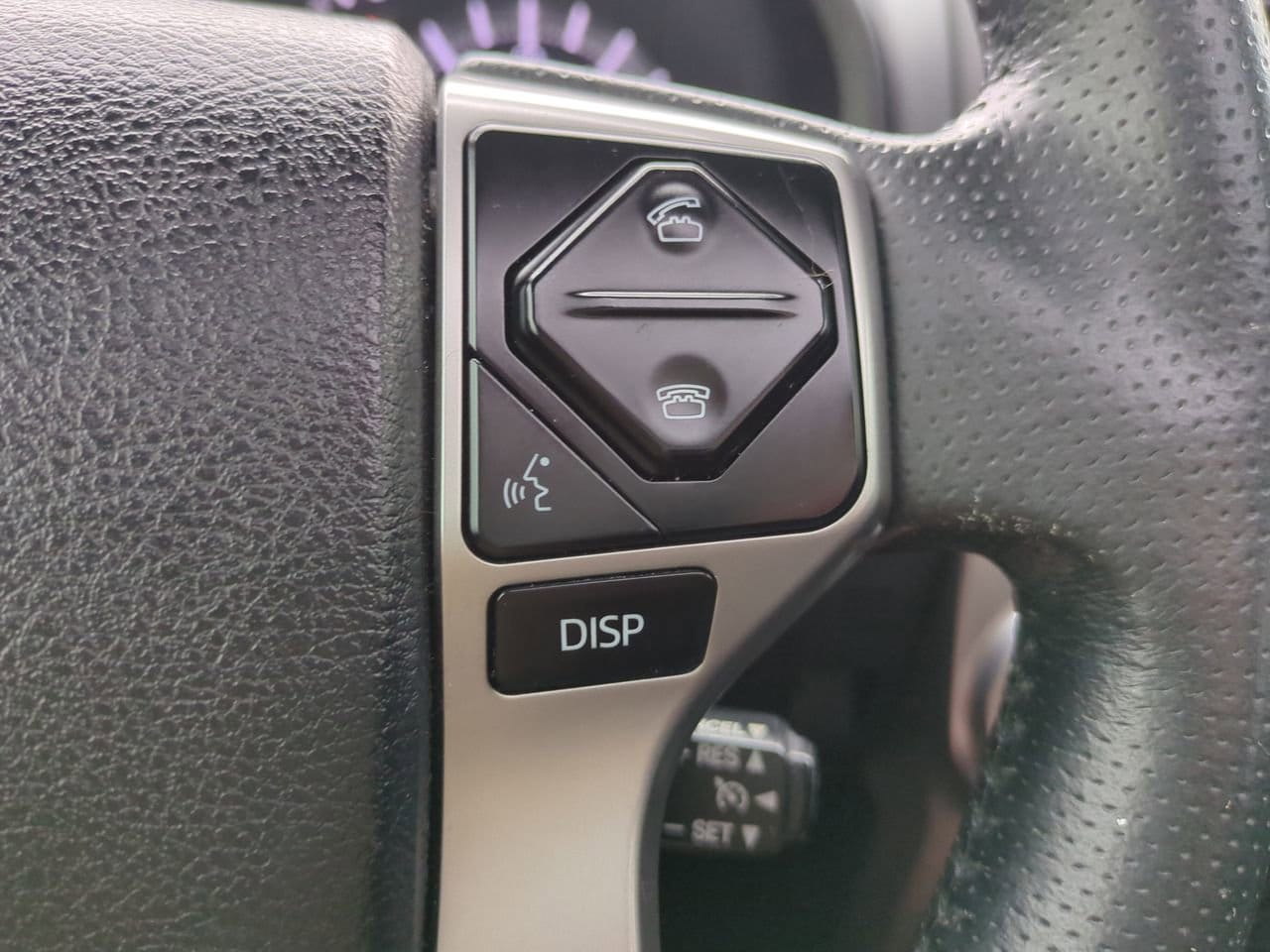 Vehicle image 26 of 29