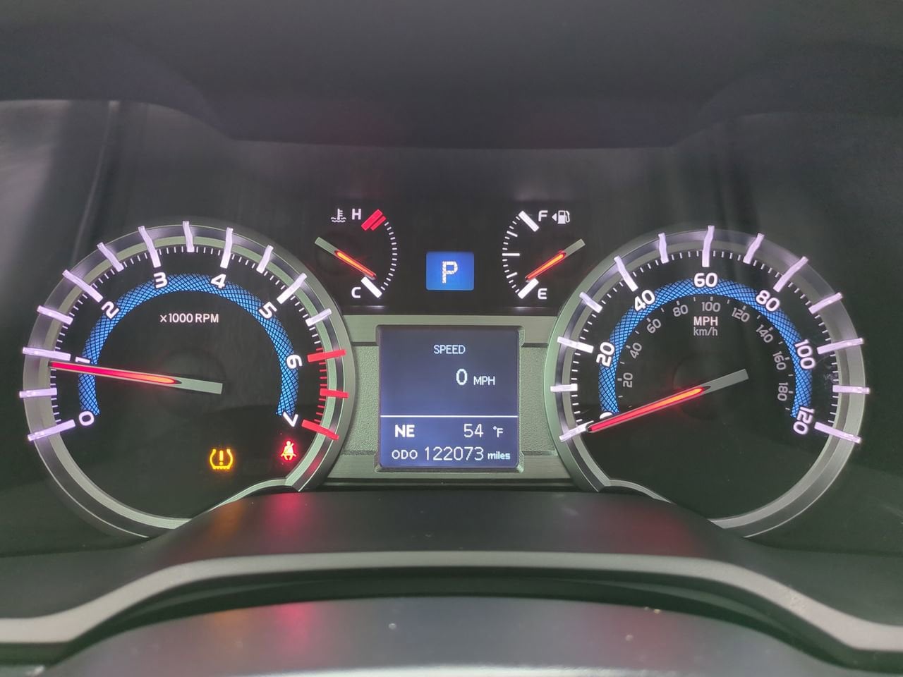 Vehicle image 27 of 29